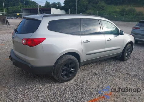 2009 Chevrolet Traverse Ls from USA, damaged, VIN 1GNER13D69S114271